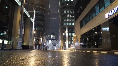 Street after the rain. Video stock 150106607
