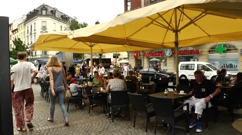 Street cafe in Frankfurt Stock Footage 42139165