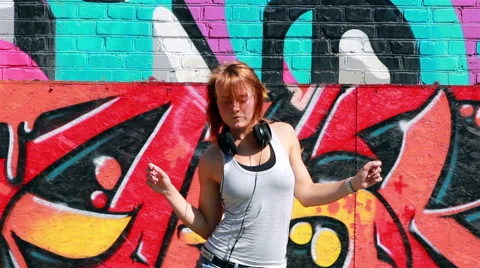 Street dancer Stock Footage 40979571