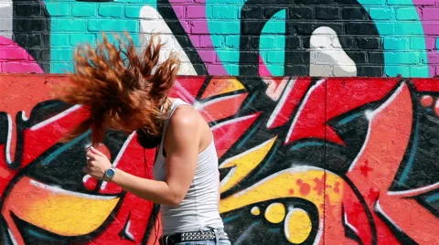 Street dancer Stock Footage 40980400