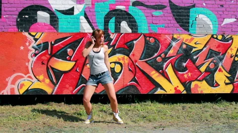 Street dancer Stock Footage 40983214