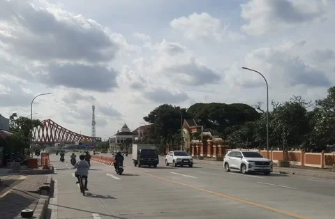 Street in Daylight Stock Footage 325195092