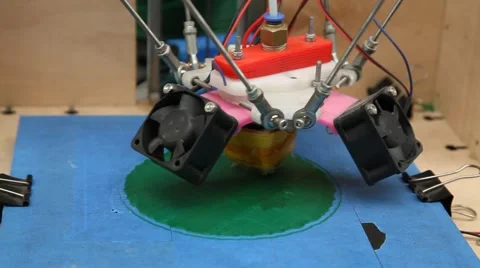 A street demonstration of  a 3D printer 스톡 동영상 54500131