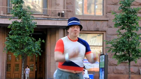 Street juggler Stock Footage 800164