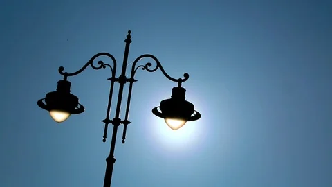 Street lamp Stockbeeldmateriaal 76442257