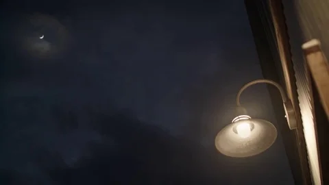 Street Light and Moon 스톡 동영상 85434728