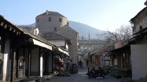 Street in old part of Mostar Video stock 47009993