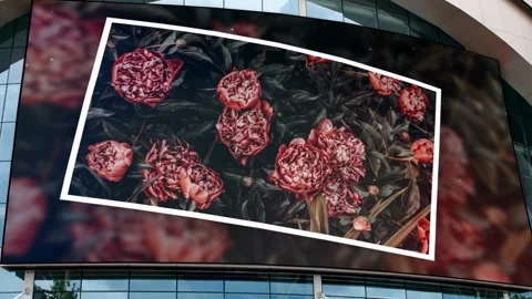 Street presentation. Smooth presentation of photos Stock After Effects