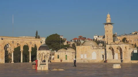 Street scene on Temple Mount in Jerusalem, Israel Video stock 57433780
