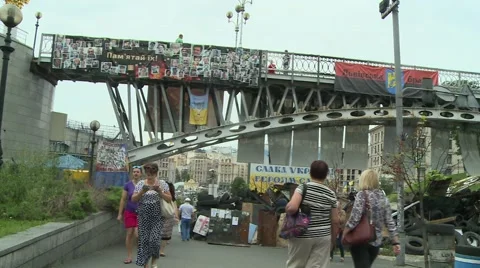 Street scenes in Kiev 動画素材 49693017
