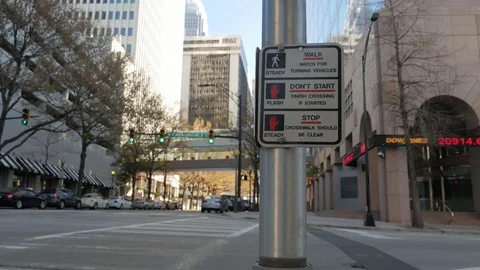 Street Sign Instructions on Walking 库存影片 73869740