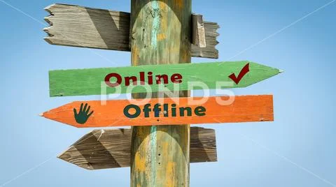 Street Sign Online versus Offline Stock Illustration