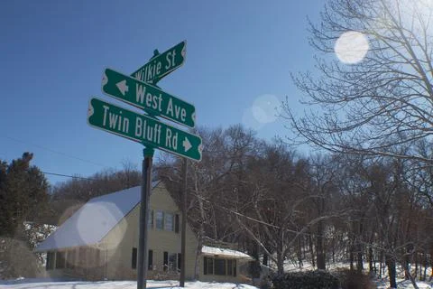 Street Signs at Intersection 스톡 사진