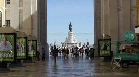 Street towards Praça do Comércio in Lisbon Stock Footage 41804539