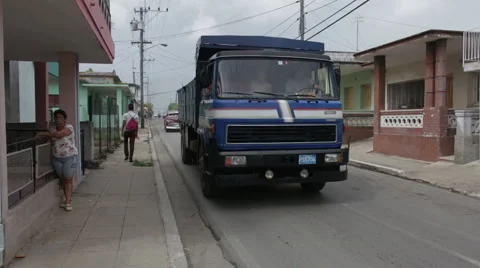 Street Traffic in Cuba Stock Footage 42935588