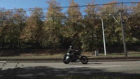 Street with traffic on the side Video stock 100174051