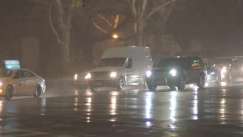 Street traffic View of Brooklyn during snowstorm Manhattan New York City usa Video stock 84838566