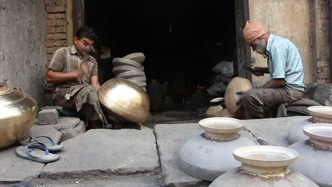 Street workshop in Ujjain. Stock Footage 124660140