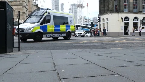 Streets of Edinburgh. Vídeos de archivo 113359322