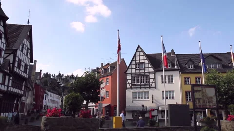 Streets of small German town (Bad Munstereifel). Vídeo Stock 42321893