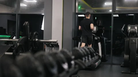 Strength training, Cardiovascular exercise, Running routine 스톡 동영상 235240635