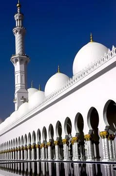 Striking Perspective of Sheikh Zayed Mosque in Abu Dhabi Stock Photos