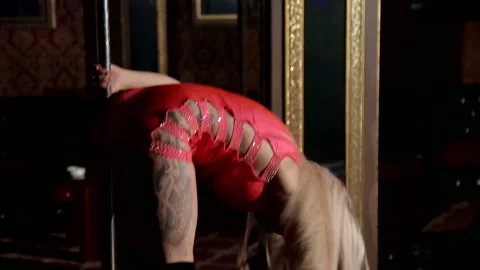 Striptease 1 Video stock 146880591