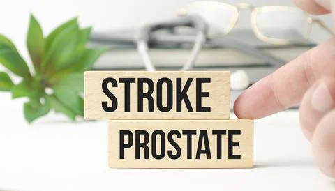 Stroke PROSTATE text on wooden blocks and stethoscope Foto stock