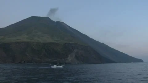 Stromboli 05 Видео 11516352