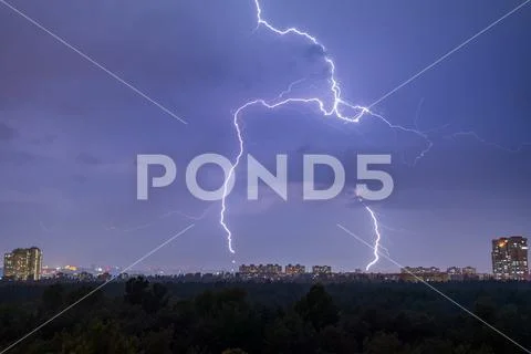 Strong lightning strike in the city