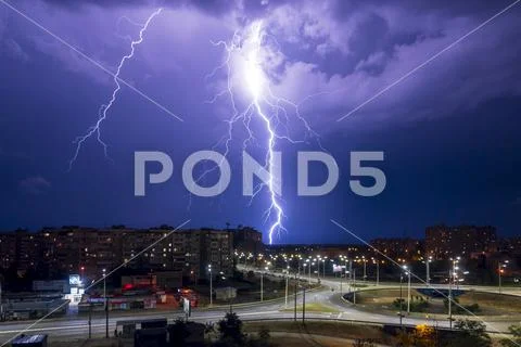 Strong lightning strike in the city