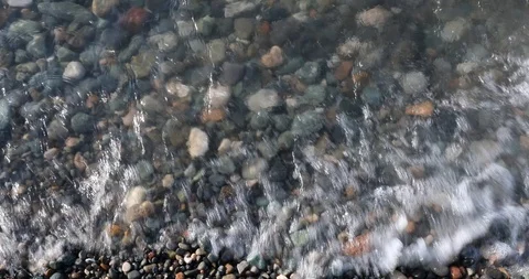 A Strong Surf On Coast - Sea Waves On A Pebbly Beach On A Summer Day. Stock-Footage 118017652