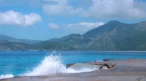 Strong waves Stock Footage 24233106