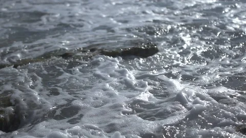 Strong Waves at Ocean or sea with white foam Slow Motion Video. Video stock 100174665