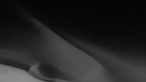 Strong wind blows white smoke into thin streaky trails sweeping across frame. Stock-Footage 337453667
