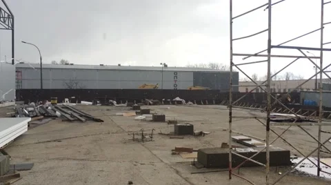 Strong winds at the construction site Video stock 49250197