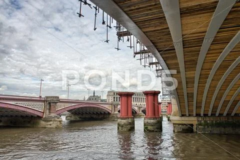 Structure and architecture of london bridges - uk Stock Photos