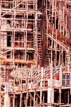 Structure detail in process of construction by using  alot of log Foto stock