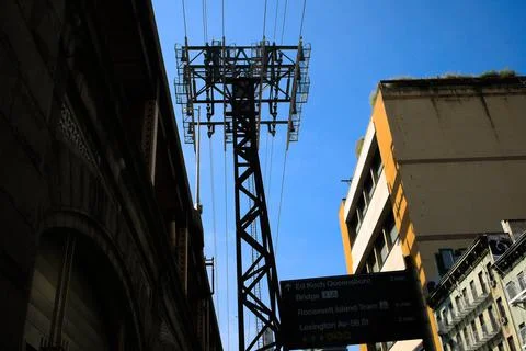 Structure supporting Roosevelt Island Tramway Photos