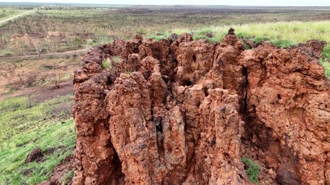 Stuart Highway Lubra's Lookout between Tennant Creek and Mataranka 스톡 동영상 304549292