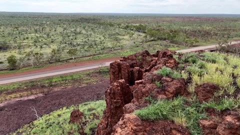 Stuart Highway Lubra's Lookout between Tennant Creek and Mataranka Video stock 304551093