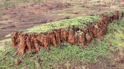 Stuart Highway Lubra's Lookout between Tennant Creek and Mataranka Video stock 304552152