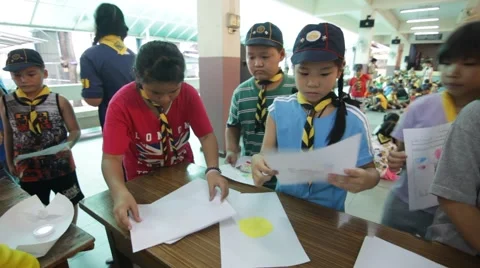 Student 9-10 years old, Scouts work together, Scout Camp Stock Footage 68934434