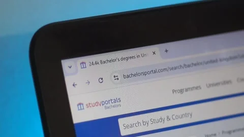 Student Browsing Studyportals.com On Laptop Screen: London, Uk. 14 Jul 2026 Stock Footage 340292592