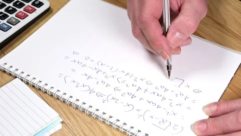 Student solving a difficult equation Video stock 329685558