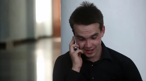 Student is talking on the phone Stockbeeldmateriaal 54267328