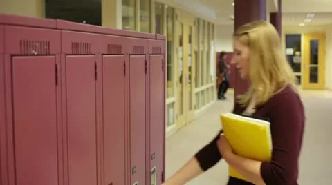 Student visiting locker Stock-Footage 10758062