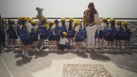 Students and teacher looking at the view from the Upper Barrakka Gardens Video stock 98972248