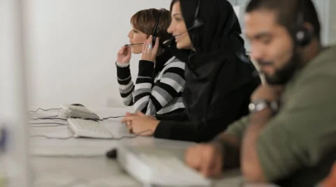 Students doing multimedia language course Stock Footage 992500