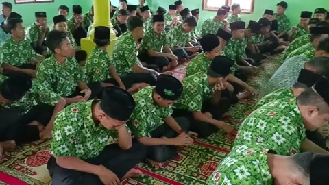 Students Video stock 209916061